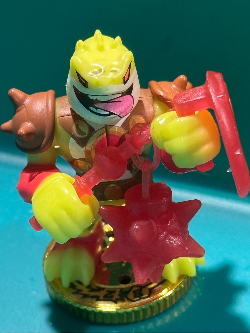 Flyswat Akedo ULTRA-RARE Ultimate Arcade Warriors action figure glow in dark
